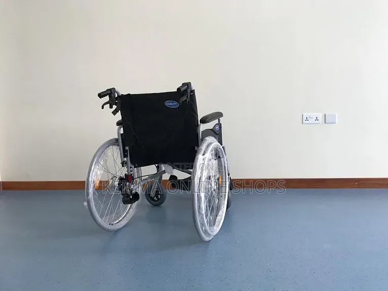 Invacare Action 4ng Manual Wheelchair