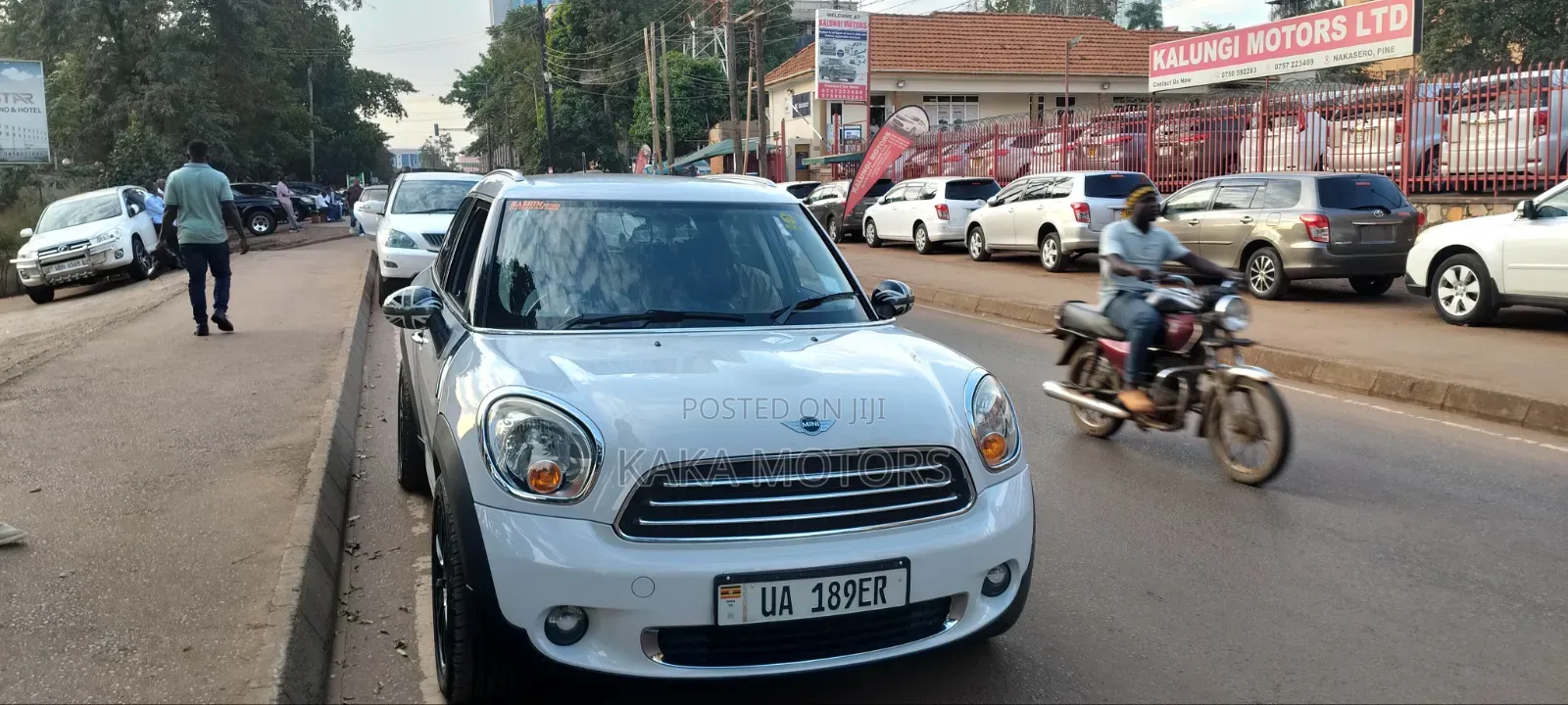 Mini Cooper 2013 White