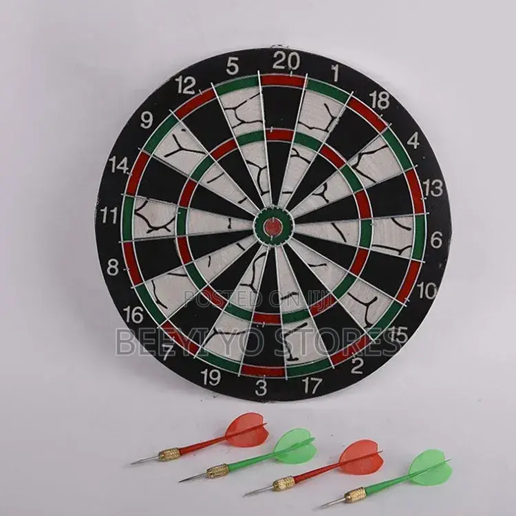Dart Sport Dartboard and Dart Set.