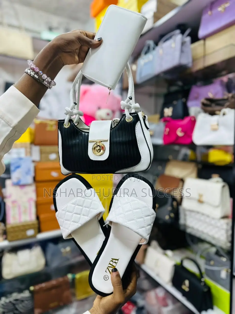 Girlfriends Day Offer