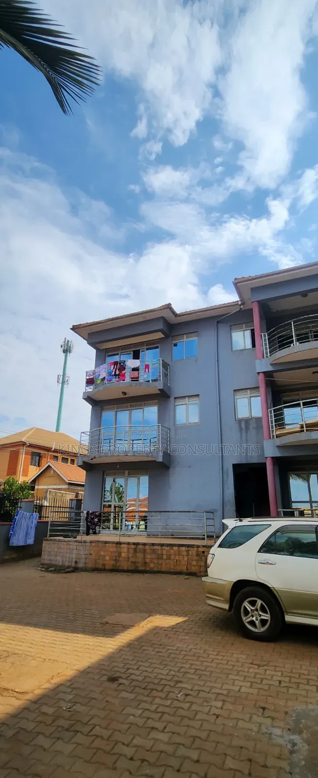 Furnished 20bdrm Apartment in Najera Estate, Central Division for sale