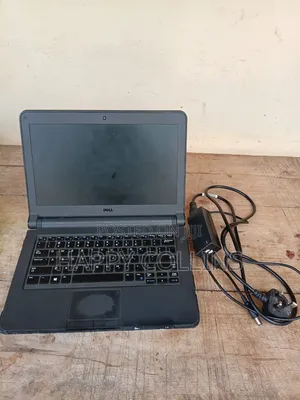 Laptop Dell Latitude 3340 8GB Intel Core i3 SSD 500GB