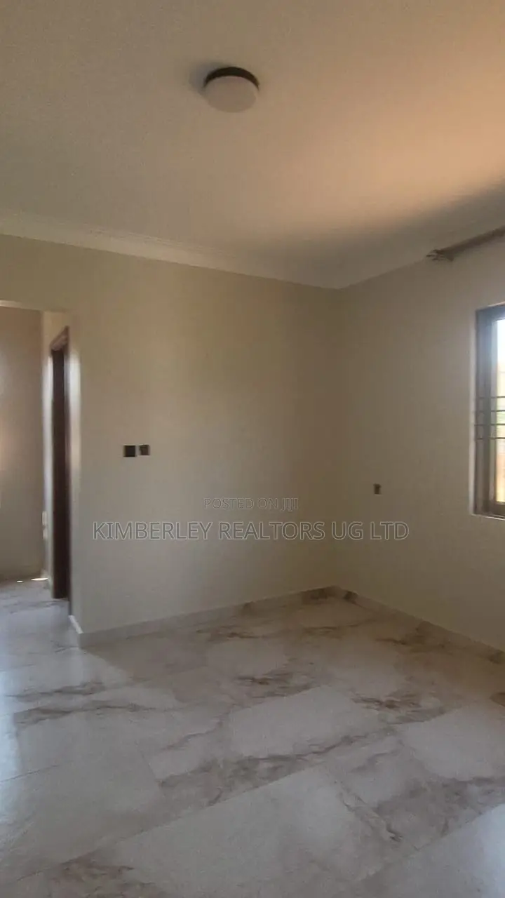 6bdrm House in Division A for sale