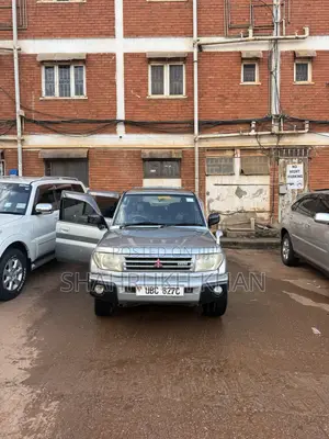 Mitsubishi Pajero IO 1998 Silver
