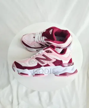New Balance 9060 Sneakers