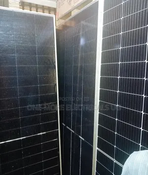 Mono Crystalline Solar Panels 650w/24volts Double Sided Glass