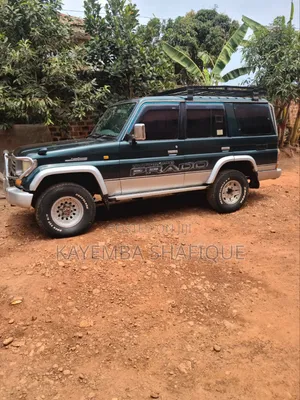 Toyota Land Cruiser 2001 Green