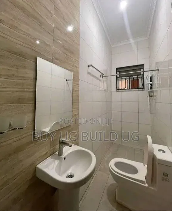 2bdrm Apartment in Kiwatule Kampala, Central Division for rent