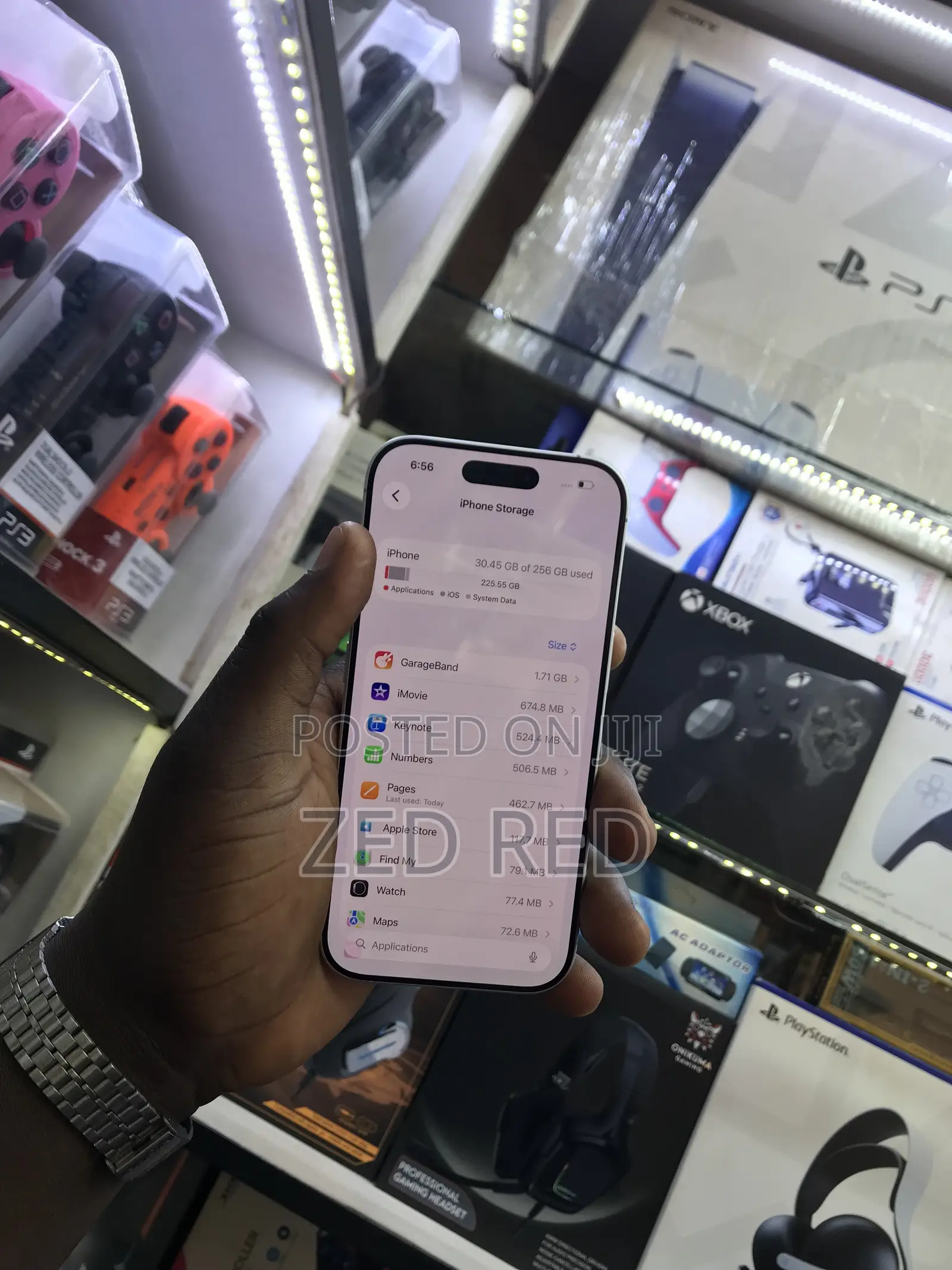 New Apple iPhone 17 256 GB White
