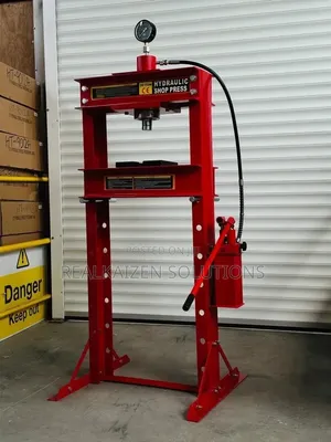30 Ton H-Frame Hydraulic Shop Press With Integrated Pressure Gauge