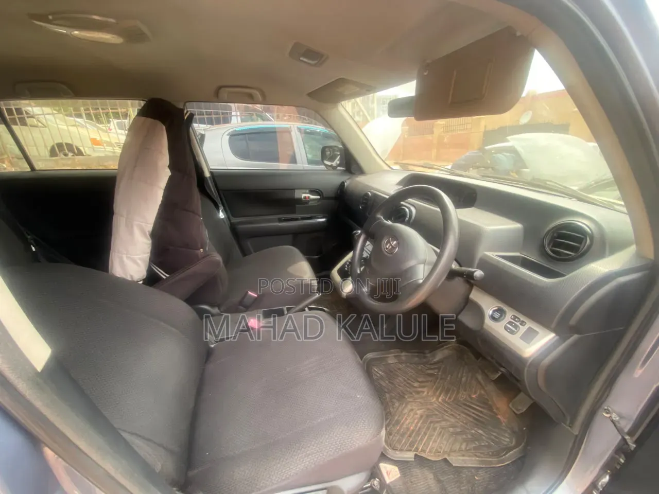 Toyota Corolla Rumion 2012 Gray