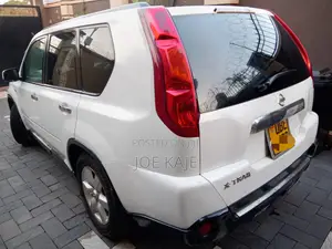 Nissan X-Trail 2009 White