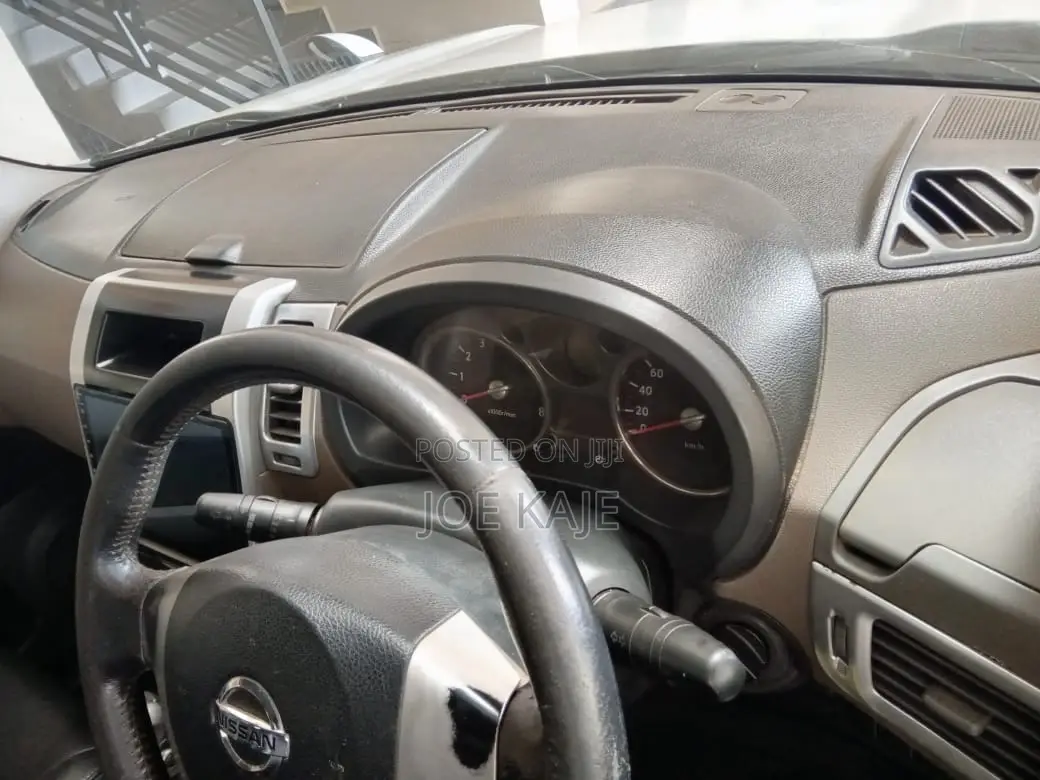 Nissan X-Trail 2009 White