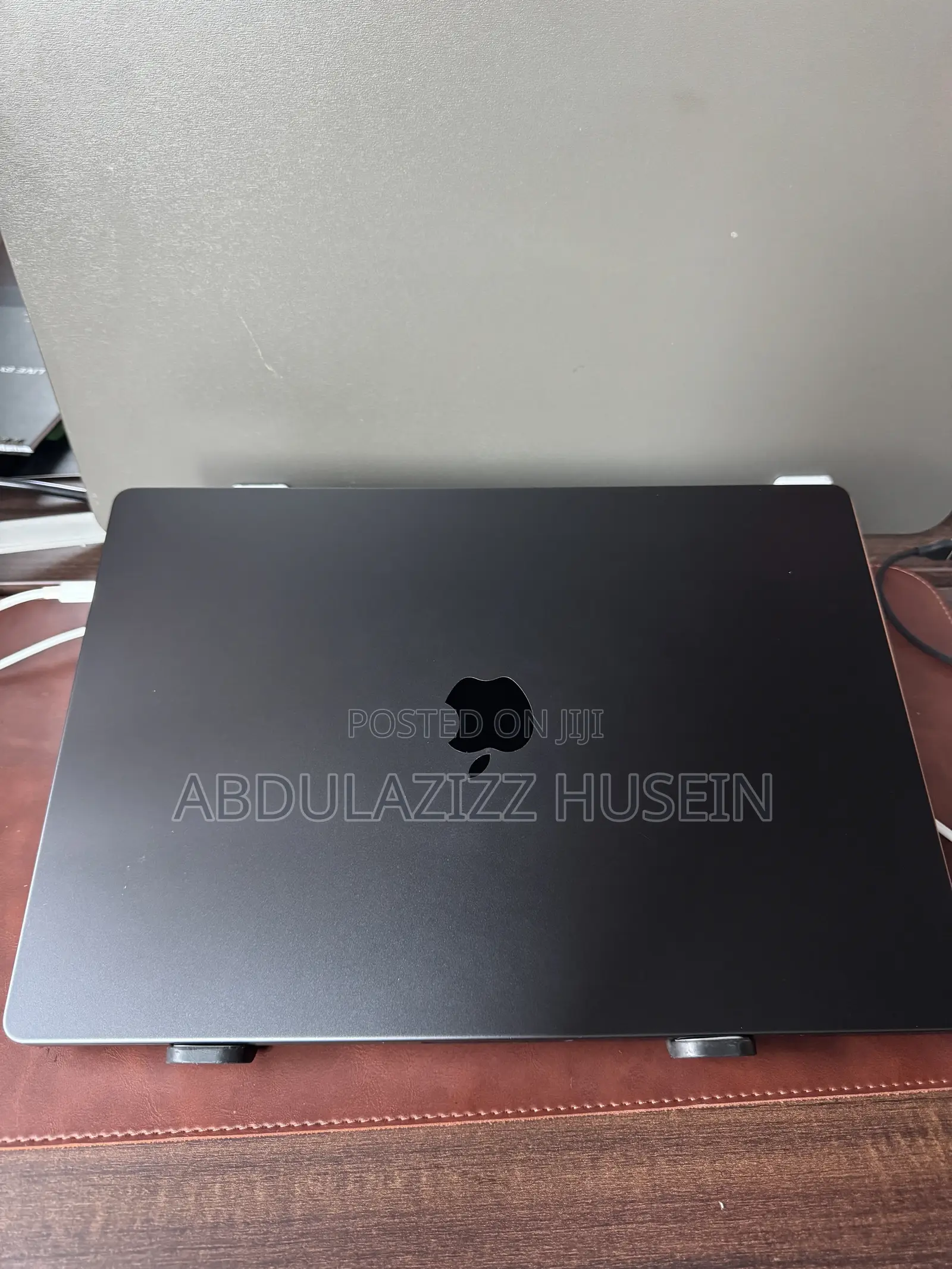 Laptop Apple MacBook Pro 2023 M3 Max 48GB Apple M3 Max SSD 1T