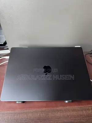 Laptop Apple MacBook Pro 2023 M3 Max 48GB Apple M3 Max SSD 1T