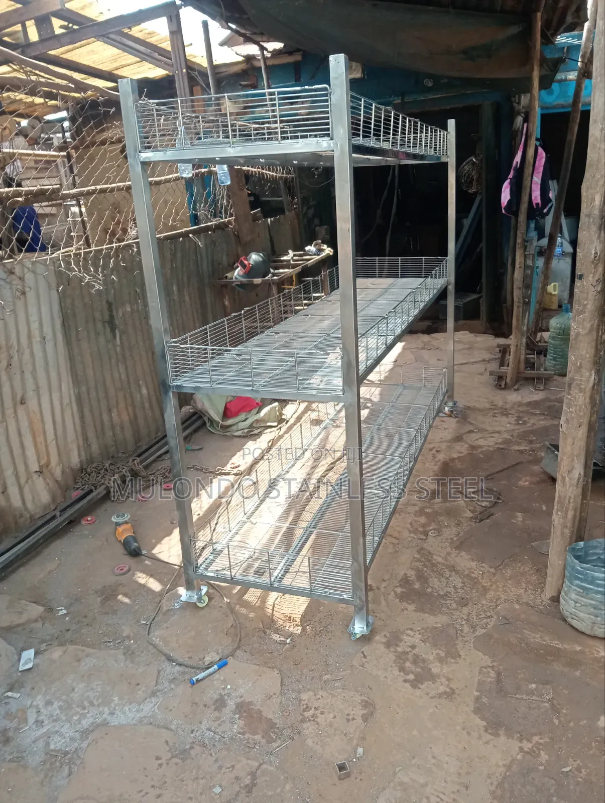 Bread Rack and Madazi