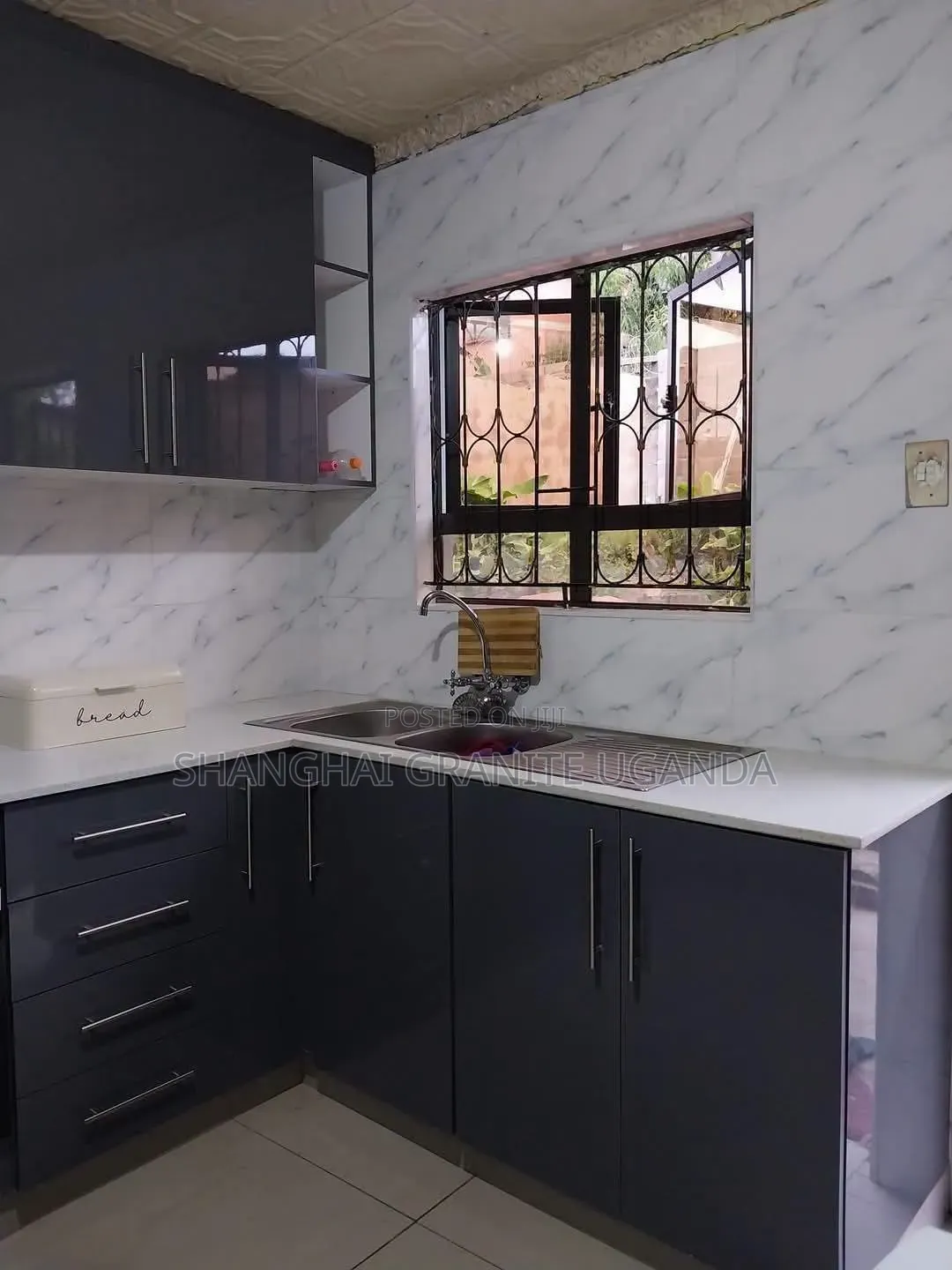 White Quartz Kitchen Worktop