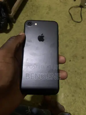 Apple iPhone 7 128 GB Black