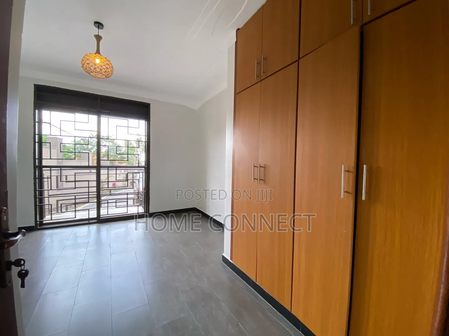 2bdrm Apartment in Muyenga, Central Division for rent