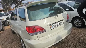 Toyota Harrier 2003 White
