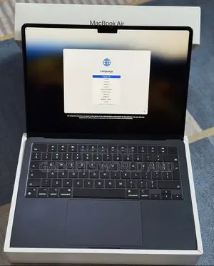 New Laptop Apple MacBook Air 16GB Apple M3 SSD 256GB