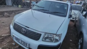 Toyota Probox 2004 White