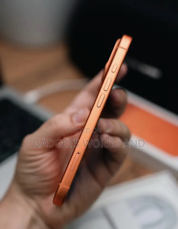 New Apple iPhone 17 Pro Max 2 TB Orange
