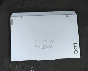 New Laptop Lenovo LOQ 15IRH8 16GB Intel Core i5 SSD 512GB