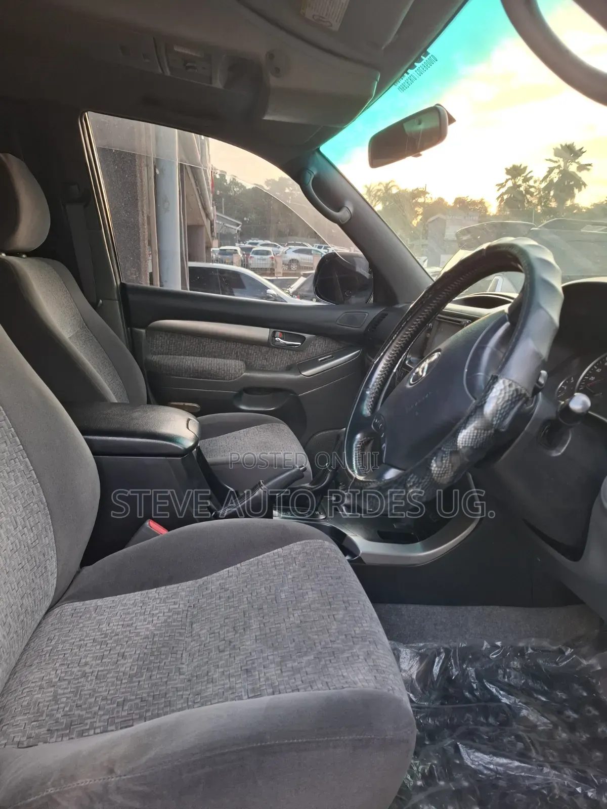Toyota Land Cruiser 2008 Gray