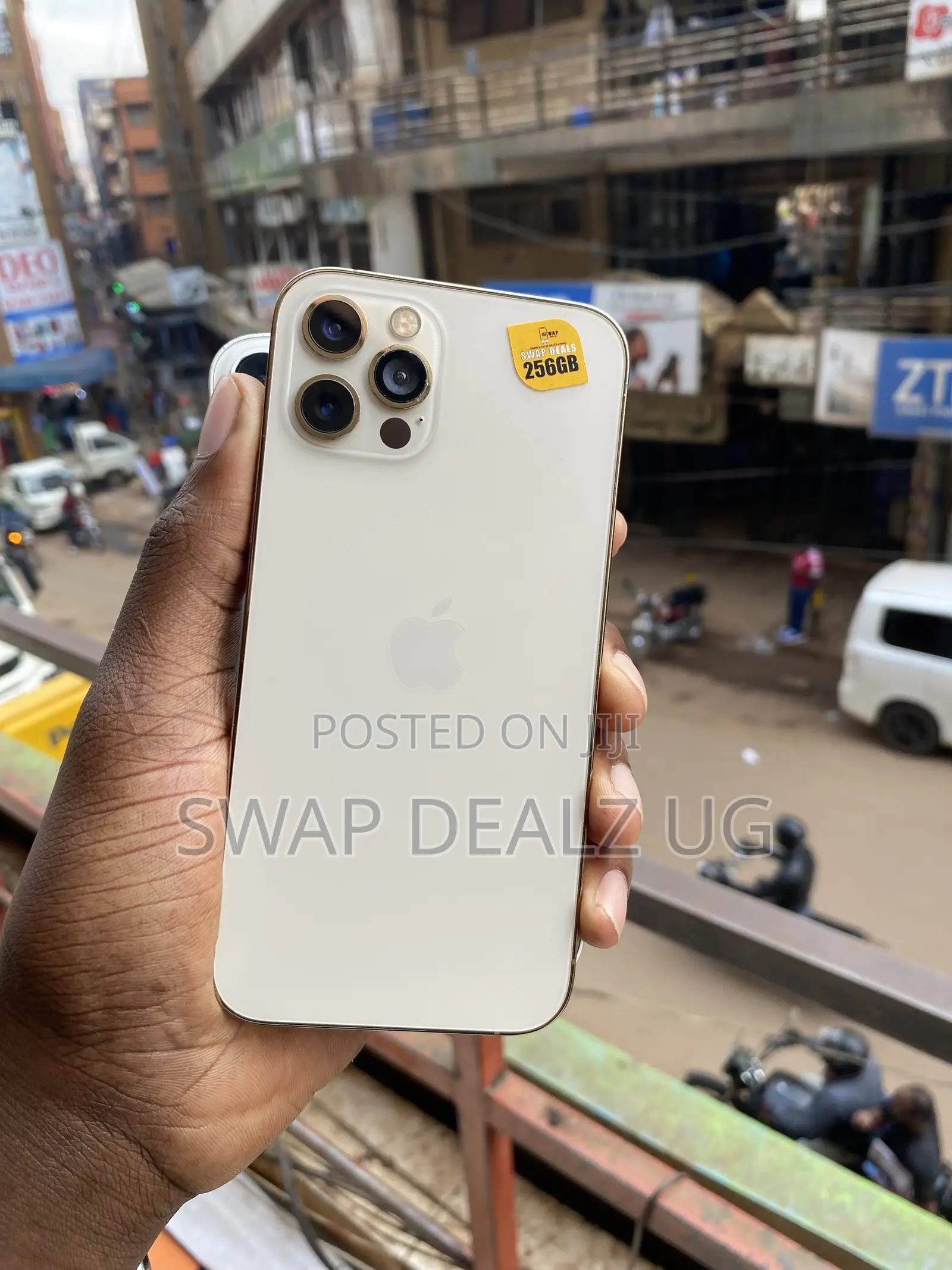 Apple iPhone 12 Pro 256 GB Gold