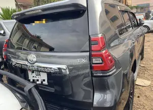 Toyota Land Cruiser Prado 2.8 D-4D 2016 Gray