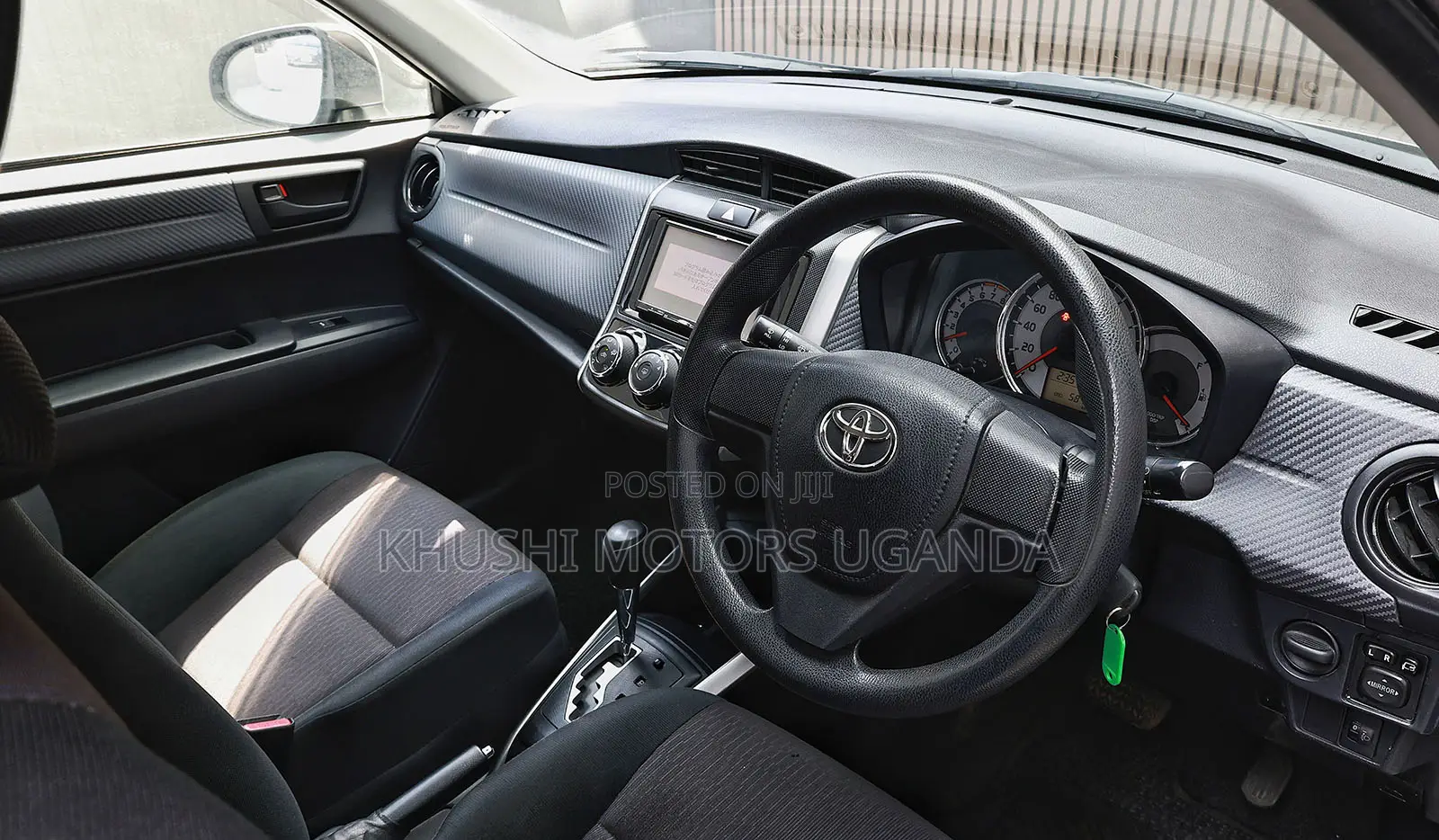 Toyota Corolla Fielder 2013 Silver