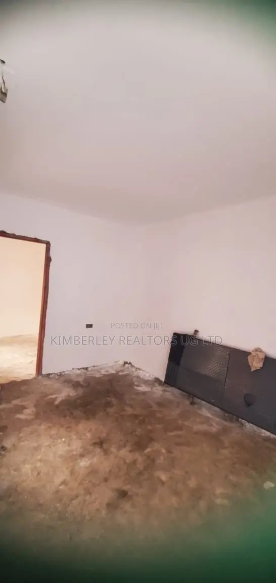 2bdrm House in Division A for sale