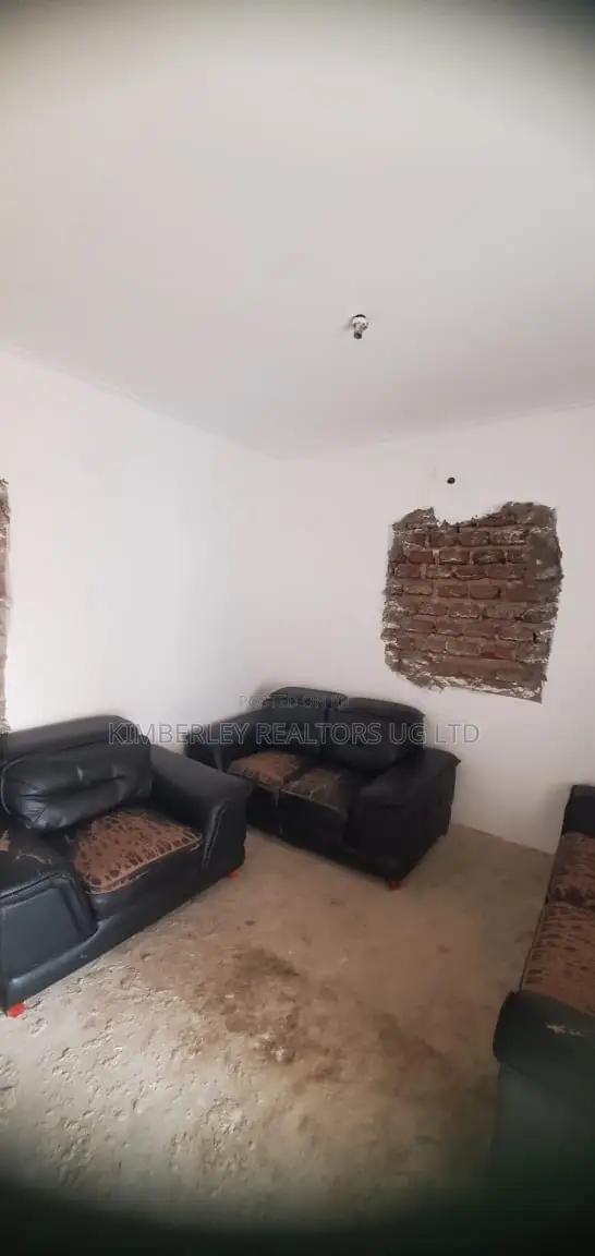 2bdrm House in Division A for sale