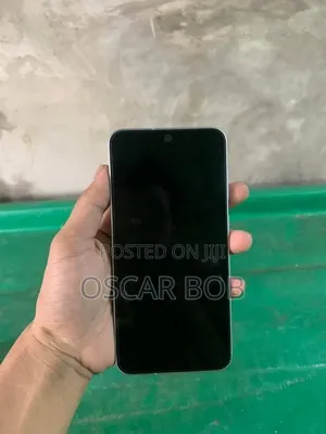 New Samsung Galaxy A55 256 GB