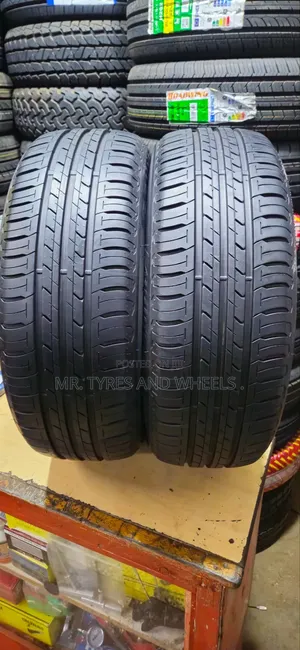 205 55 R17 Bridgestone Only 2pises in the Stock Now Came 4 the Best.