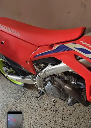 Honda 2022 Red