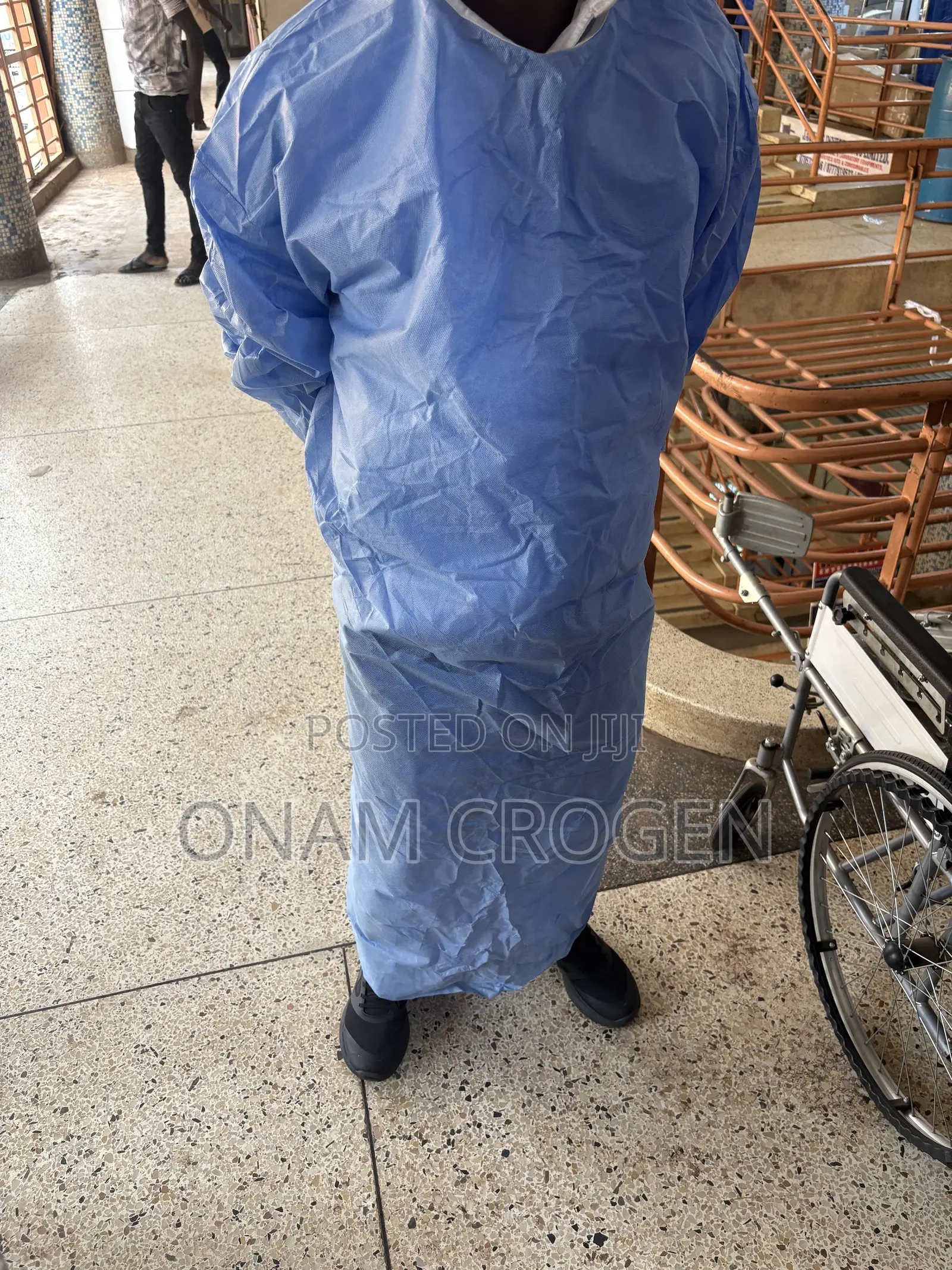 Disposable Surgical Gowns Xl