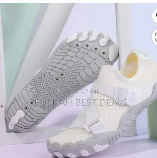 Sports Converse Shoes