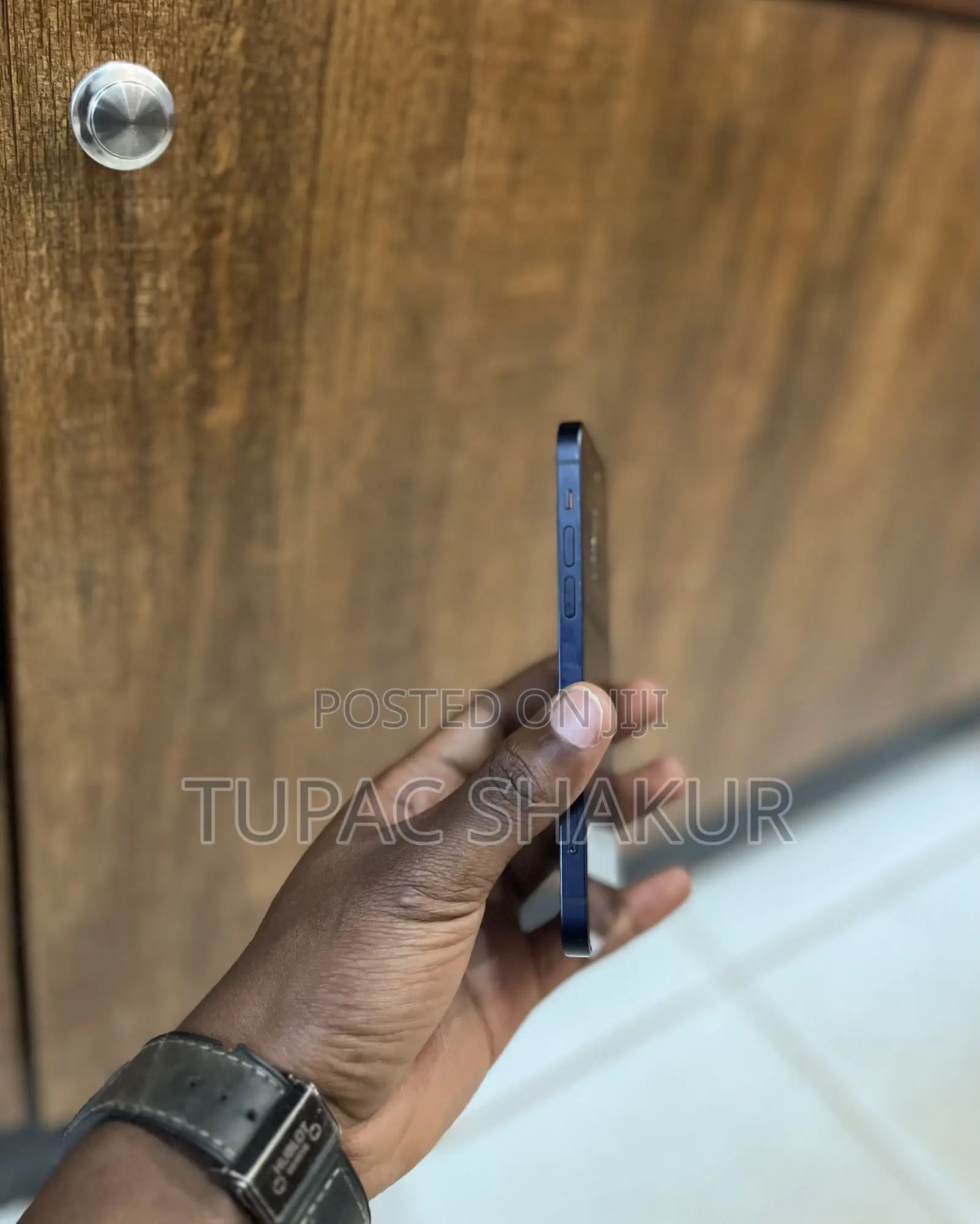 Apple iPhone 12 64 GB Black