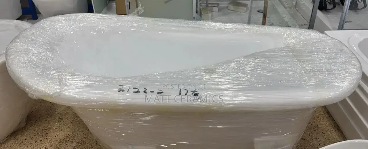 Small Jacuzzi Bathtubs