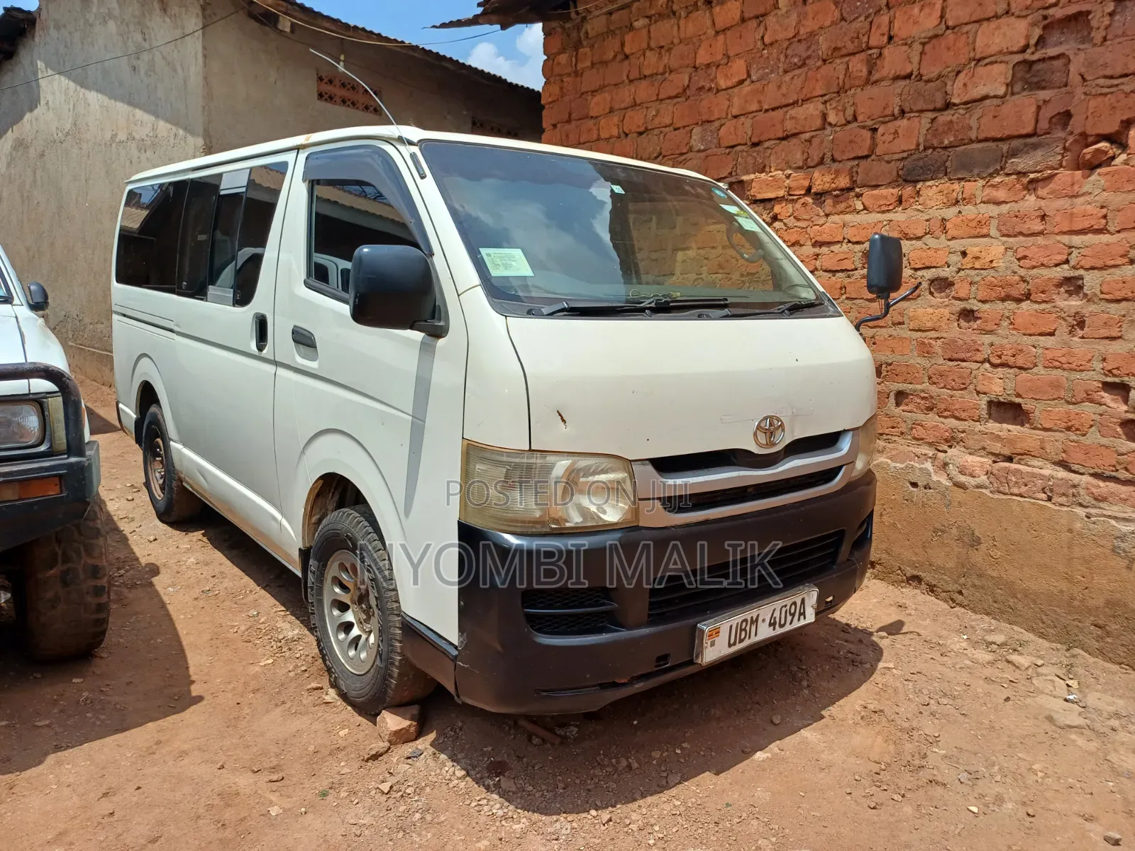 Toyota HiAce 2008 White