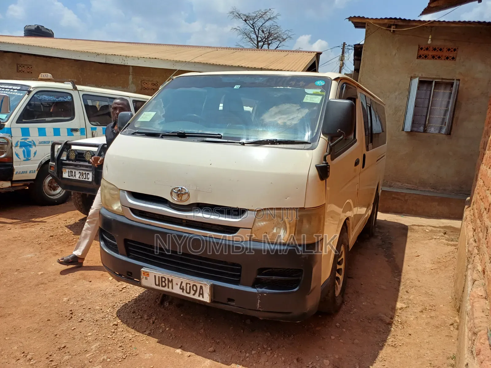Toyota HiAce 2008 White