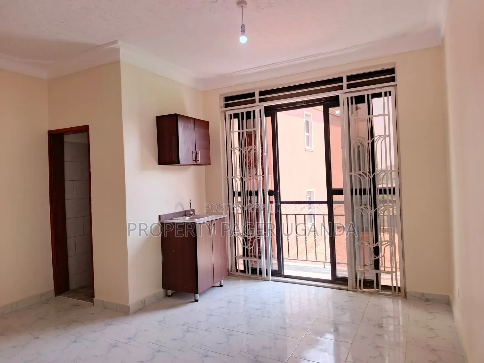 Studio Apartment in Kireka-Mbalwa, Kira for rent