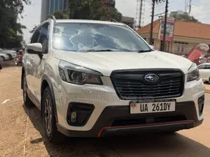 Subaru Forester 2018 White