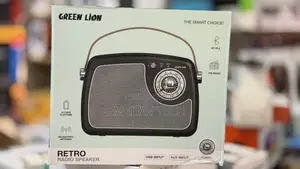 Green Lion Retro Radio Speaker