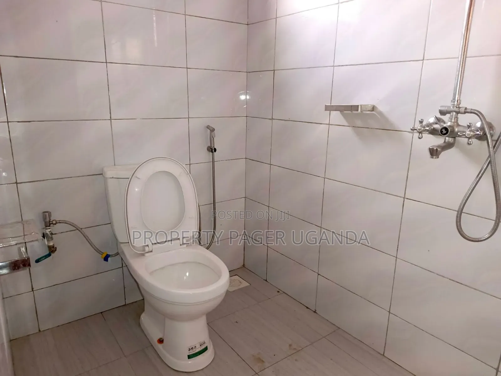 2bdrm Apartment in Kira for rent