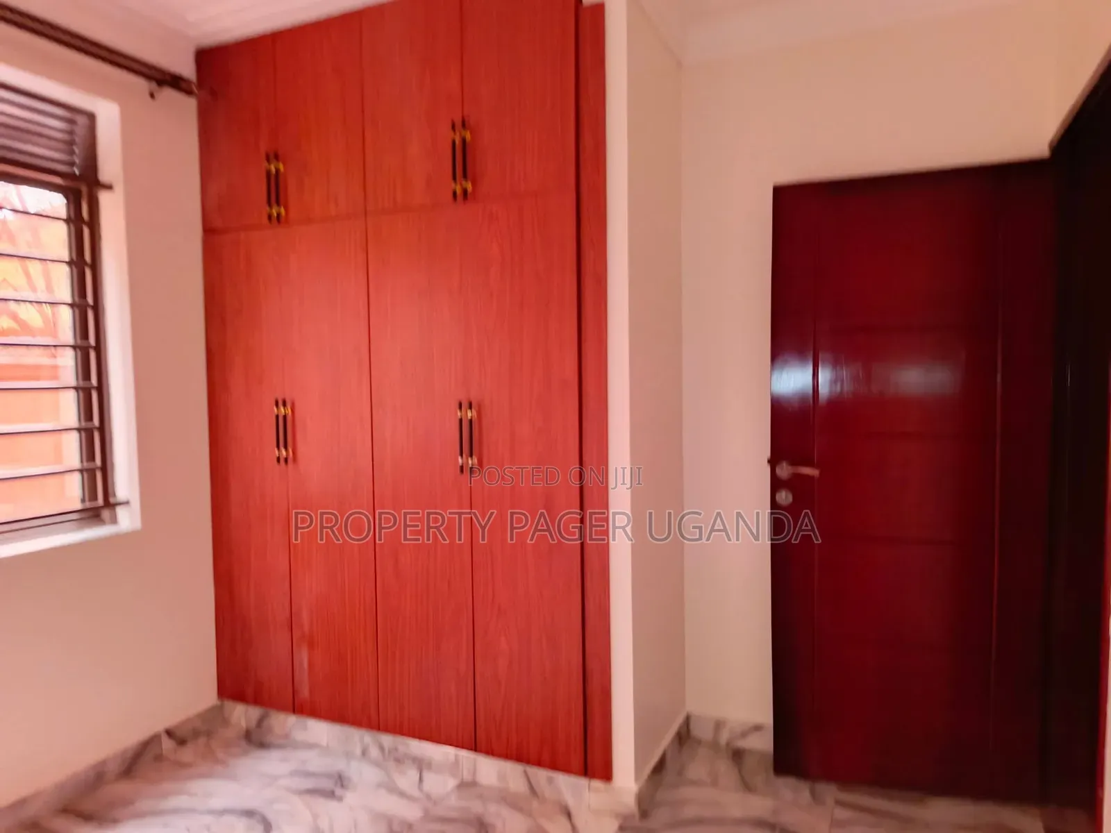 2bdrm Apartment in Kira for rent