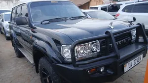 Toyota Land Cruiser 1996 Black
