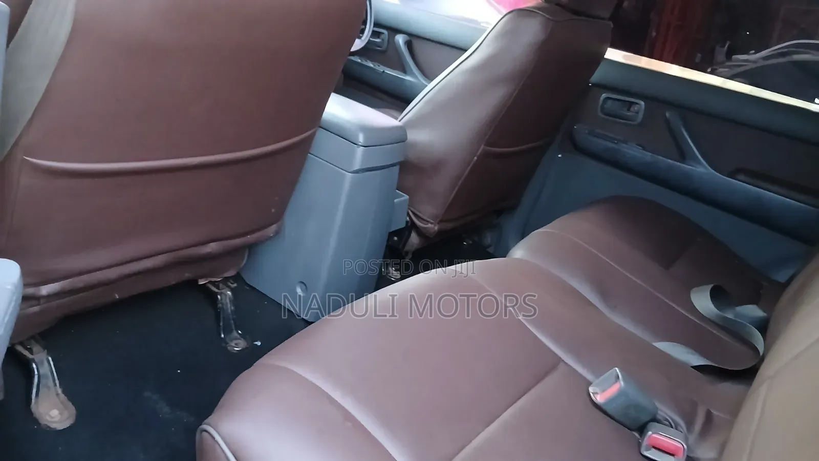 Toyota Land Cruiser 1996 Black